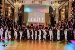 27-Wiener-Regenbogenball-25.1.2025-Adobe-071