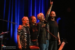 70-Jahre-Ulli-Baeer-mit-Andy-Baum-Wolfgang-Ambros-26.4.2025-Adobe-40