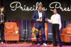 An-Intimitate-Evening-With-Priscilla-Presley-Metropol-29.3.25-Adobe-6