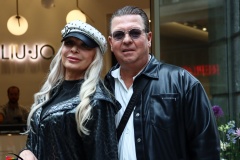 Promiflohmarkt-zu-Gunsten-von-Dance-against-Cancer-15.5.2025-Adobe-016