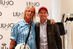 Promiflohmarkt-zu-Gunsten-von-Dance-against-Cancer-15.5.2025-Adobe-028