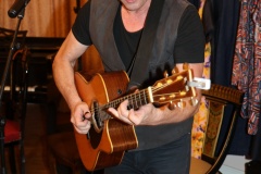 Vestiti-Di-Emozioni-In-Emotionen-gekleidet-13.06.25-240